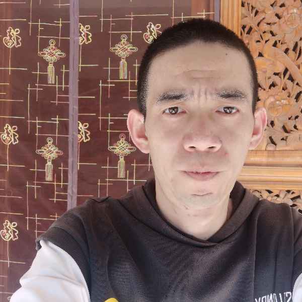 云南35岁单身帅哥真诚找对象-伊春征婚相亲网