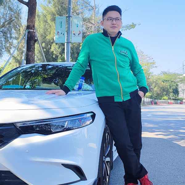 湖北30岁单身帅哥真诚找对象-伊春征婚相亲网