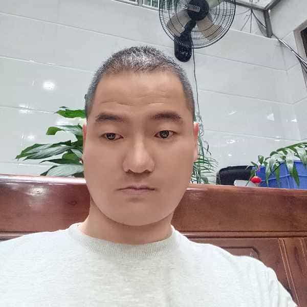 福建35岁单身帅哥真诚找对象-伊春征婚相亲网