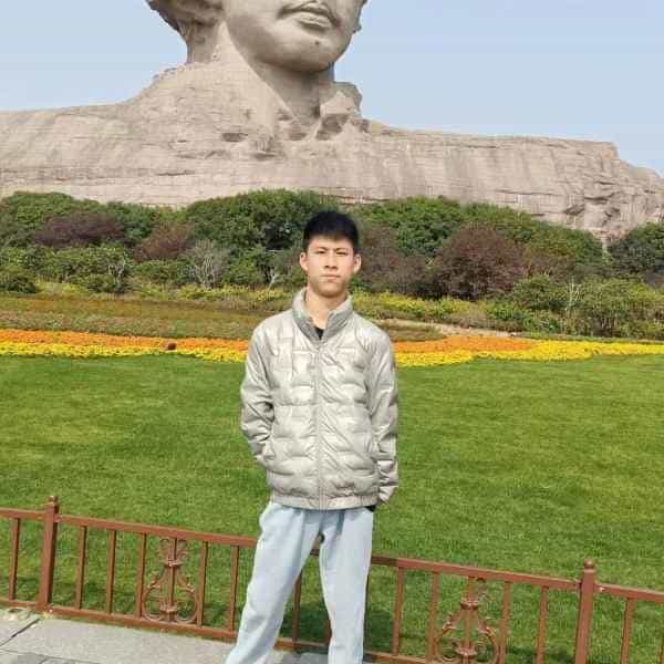 浙江22岁单身帅哥真诚找对象-伊春征婚相亲网