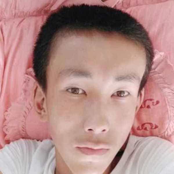 山东21岁单身帅哥真诚找对象-伊春征婚相亲网