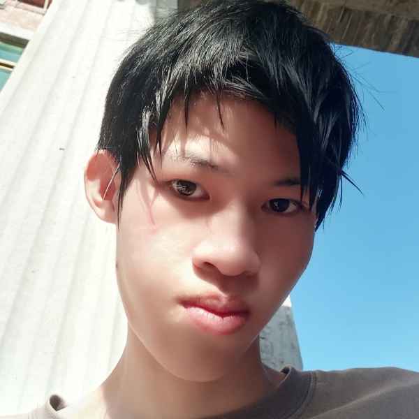 海南21岁单身帅哥真诚找对象-伊春征婚相亲网