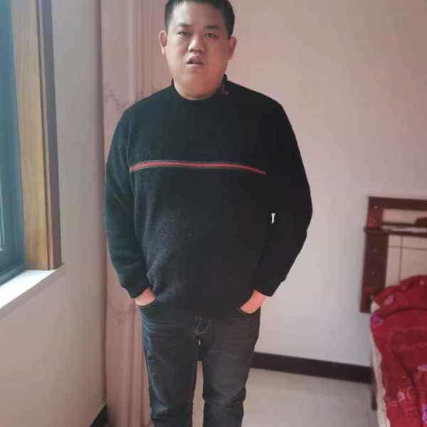 重庆31岁单身帅哥真诚找对象-伊春征婚相亲网