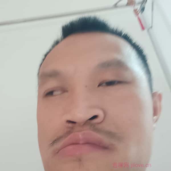 北京32岁单身帅哥真诚找对象-伊春征婚相亲网