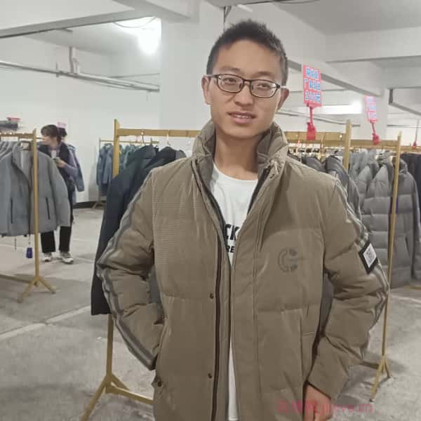 贵州24岁单身帅哥真诚找对象-伊春征婚相亲网