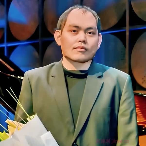 香港27岁单身帅哥真诚找对象-伊春征婚相亲网