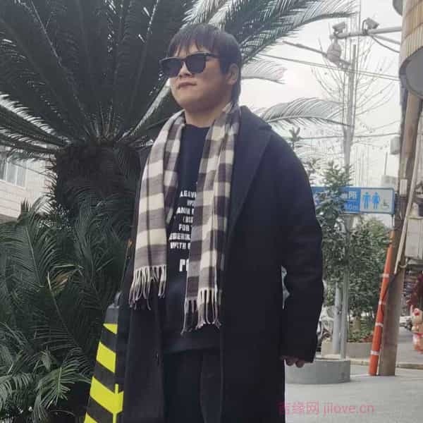 江西20岁单身帅哥真诚找对象-伊春征婚相亲网